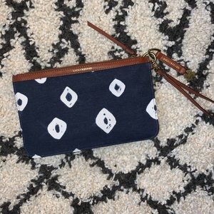 Lucky Brand Clutch/Pouch